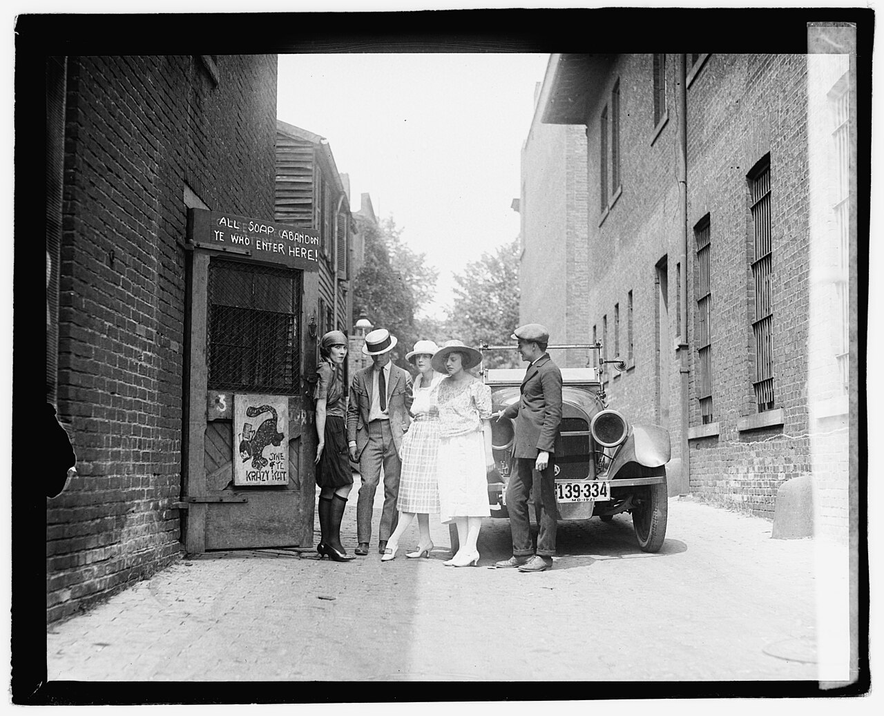Guests outside the Krazy Kat Klub speakeasy in Washington, D.C., in 1921